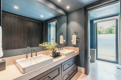 Luxury Villa Photo #47