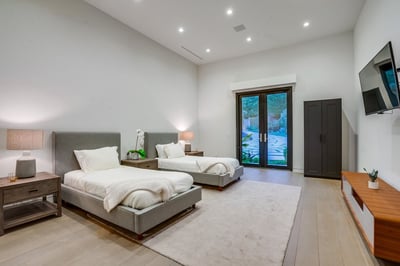 Luxury Villa Photo #53