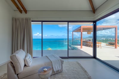 Luxury Villa Photo #34