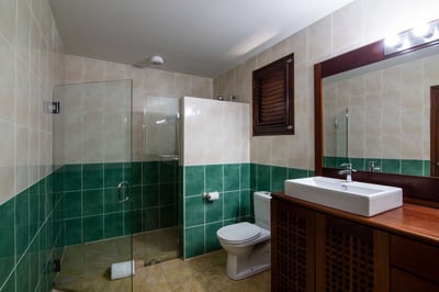 Luxury Villa Photo #18