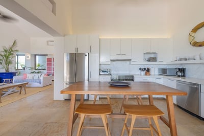 Luxury Villa Photo #9