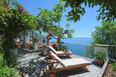 Luxury Villa Photo #5