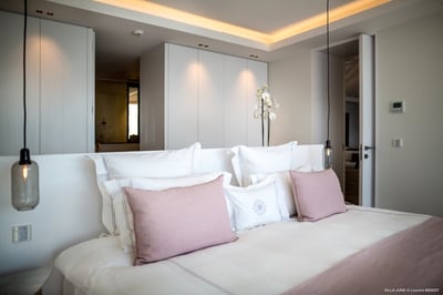 Luxury Villa Photo #33