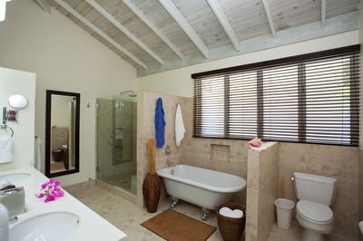 Luxury Villa Photo #43