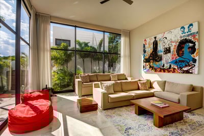 Luxury Villa Photo #12