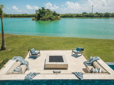 Luxury Villa Photo #13