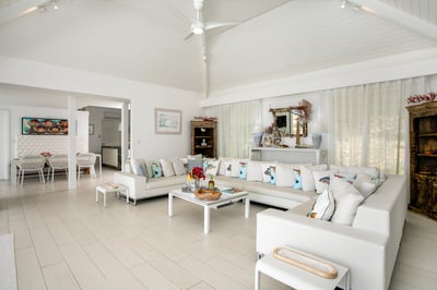 Luxury Villa Photo #21