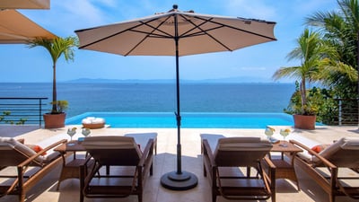 Luxury Villa Photo #9