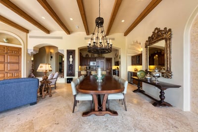 Luxury Villa Photo #24