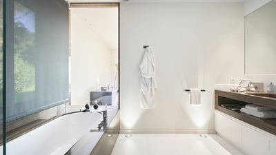 Luxury Villa Photo #25