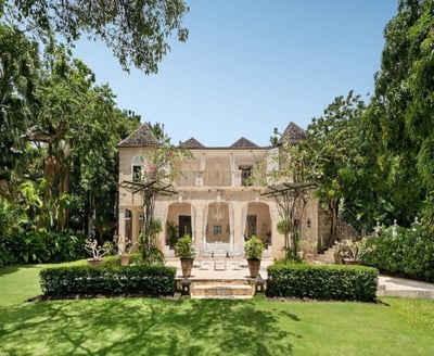 Luxury Villa Photo #2
