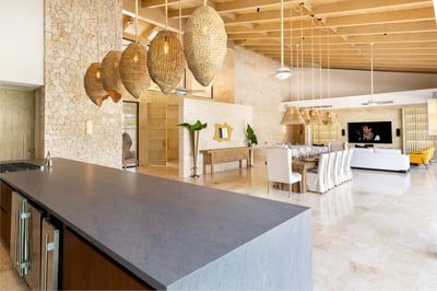 Luxury Villa Photo #24