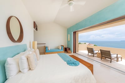 Luxury Villa Photo #52