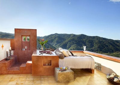 Luxury Villa Photo #6