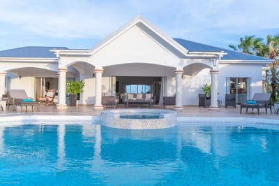 Luxury Villa Photo #2