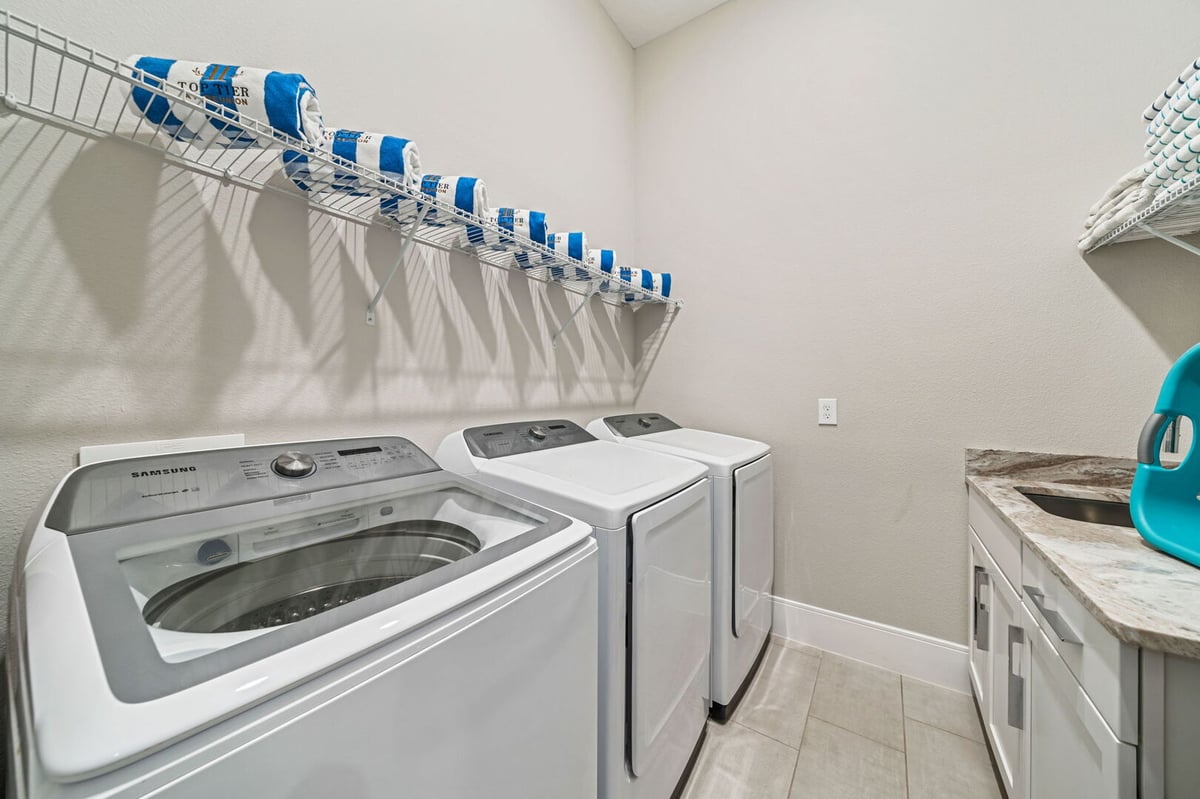 Reunion Tropical Retreat