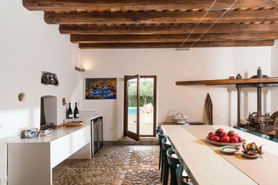 Luxury Villa Photo #28