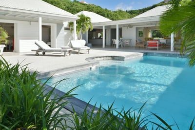 Luxury Villa Photo #3