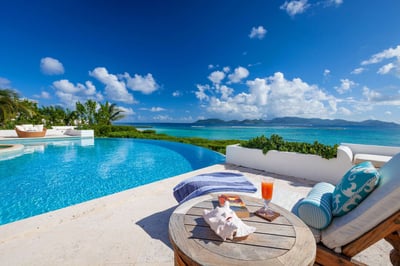 Luxury Villa Photo #7