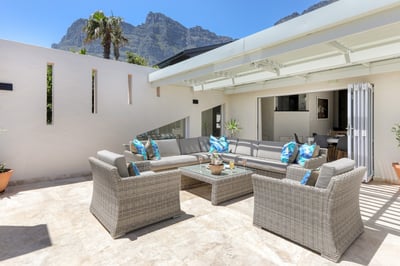 Luxury Villa Photo #14