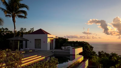 Luxury Villa Photo #9