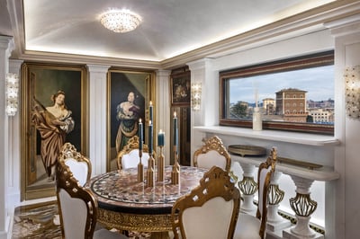 Luxury Villa Photo #7