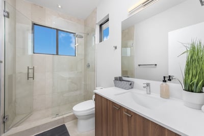 Luxury Villa Photo #43