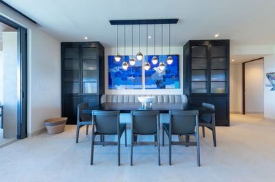 Luxury Villa Photo #12