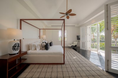 Luxury Villa Photo #54