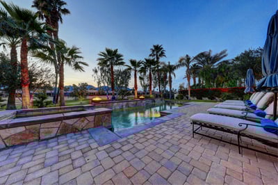 Luxury Villa Photo #7