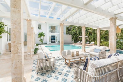 Luxury Villa Photo #9
