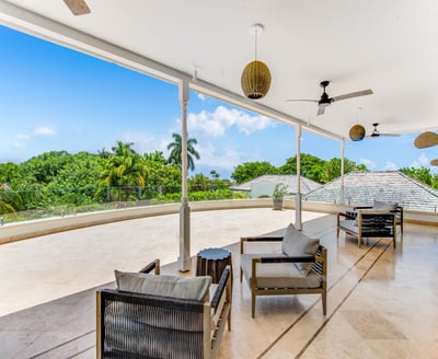 Luxury Villa Photo #13