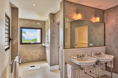 Luxury Villa Photo #19