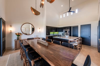 Luxury Villa Photo #23