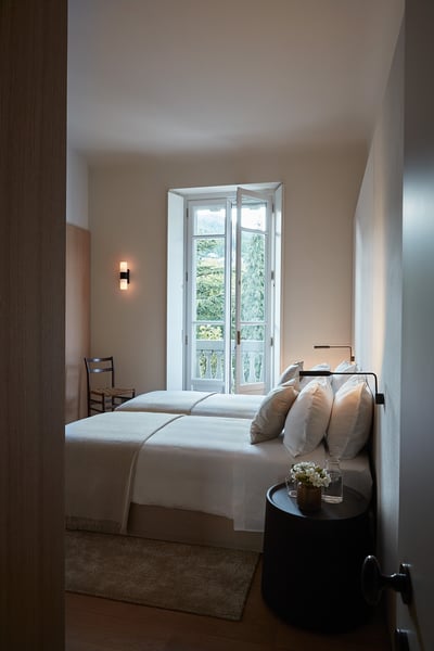 Luxury Villa Photo #30