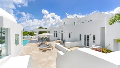 Luxury Villa Photo #14
