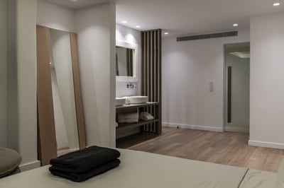 Luxury Villa Photo #47
