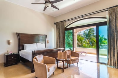 Luxury Villa Photo #53