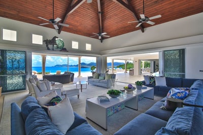 Luxury Villa Photo #24