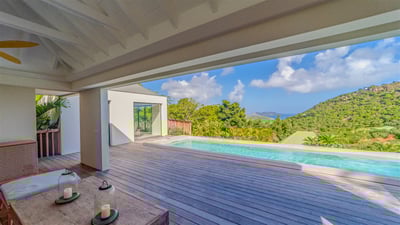 Luxury Villa Photo #15