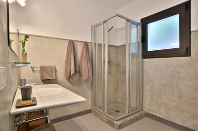 Luxury Villa Photo #14