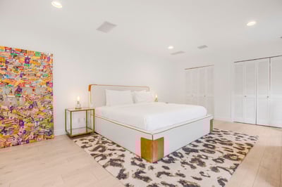 Luxury Villa Photo #31