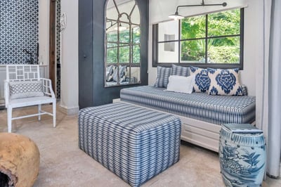 Luxury Villa Photo #38
