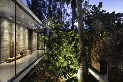 Luxury Villa Photo #3