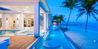 Luxury Villa Photo #14