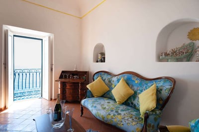 Luxury Villa Photo #18
