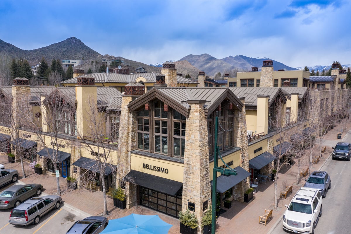 Colonnade Residence 14