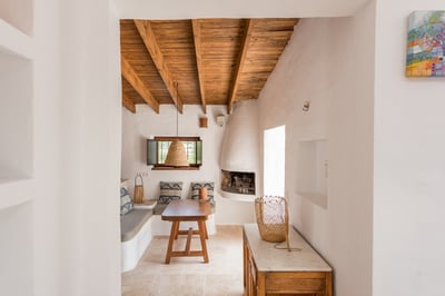 Luxury Villa Photo #27