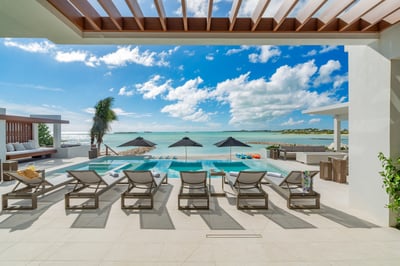 Luxury Villa Photo #11