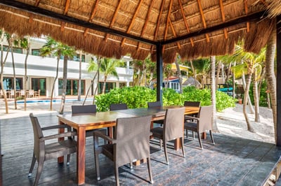 Luxury Villa Photo #12